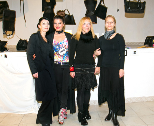 Avtorica z Nino Gazibara